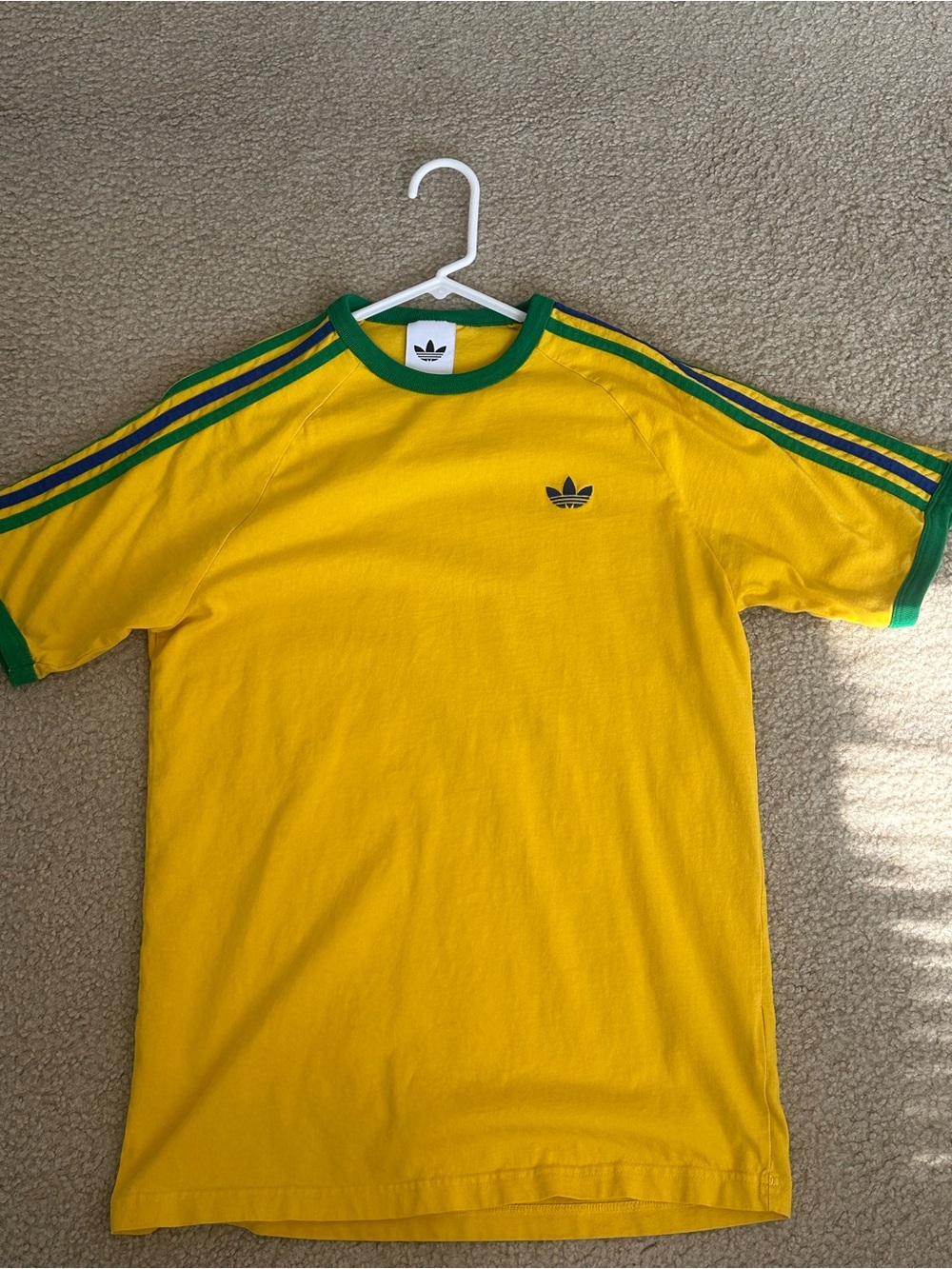 adidas Men's Adicolor Sport Classics 3-Stripes T-Shirt